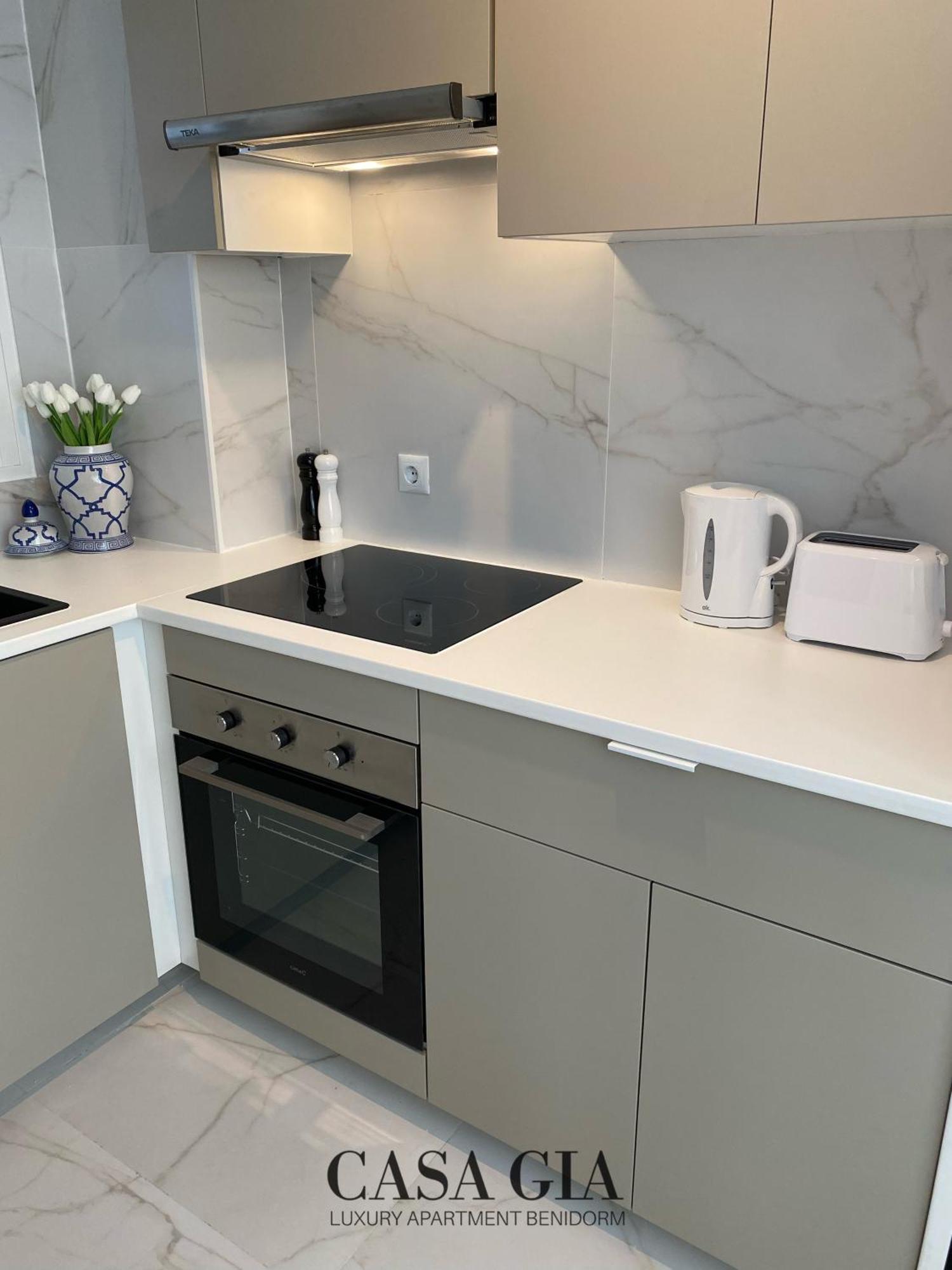 Casa Gia L Luxury Apartment 베니돔 외부 사진
