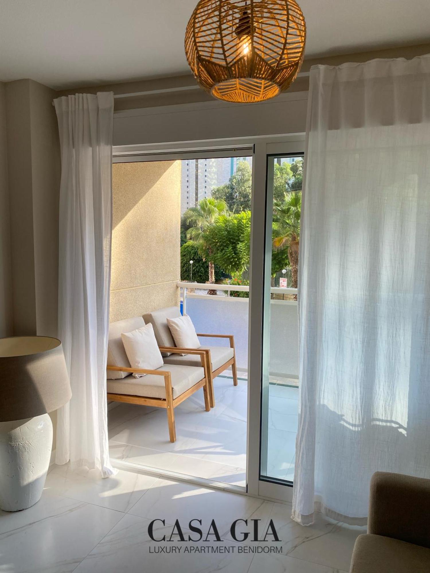 Casa Gia L Luxury Apartment 베니돔 외부 사진