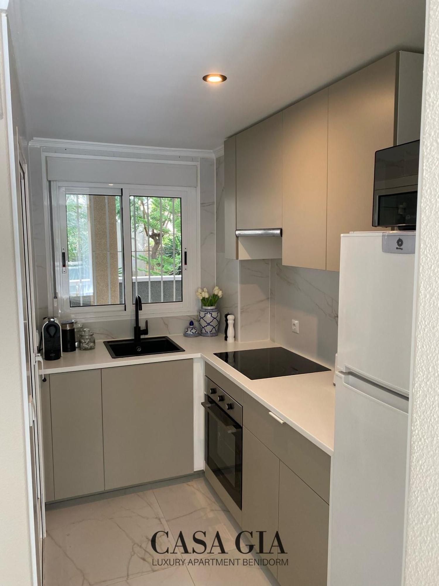 Casa Gia L Luxury Apartment 베니돔 외부 사진
