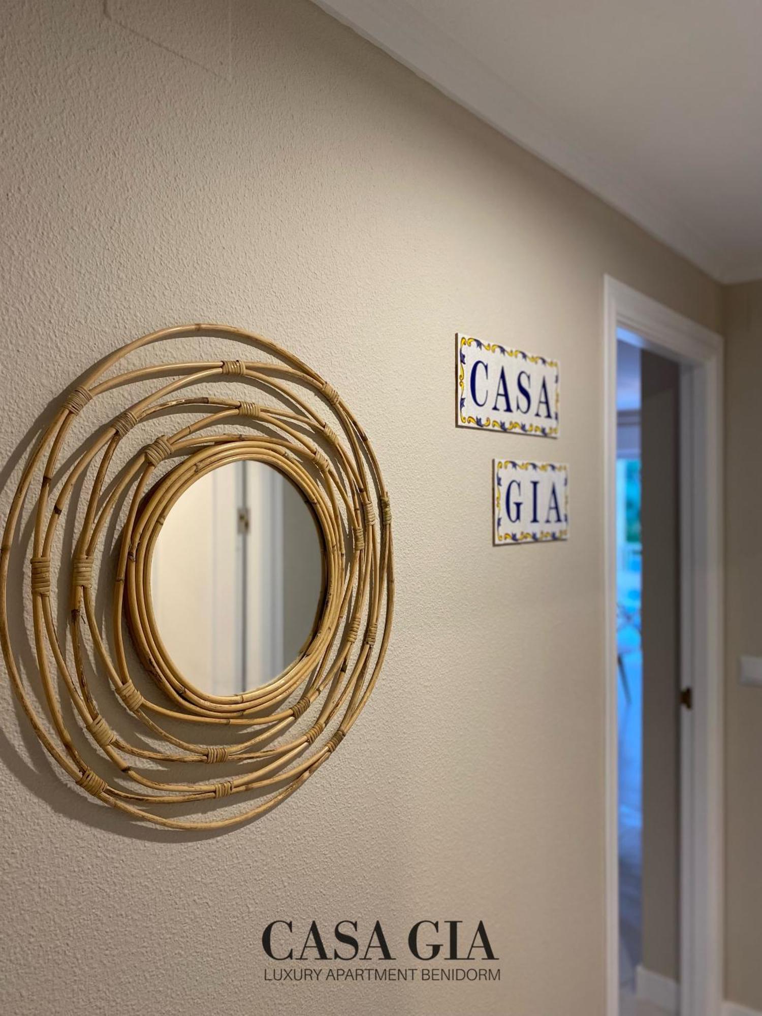 Casa Gia L Luxury Apartment 베니돔 외부 사진