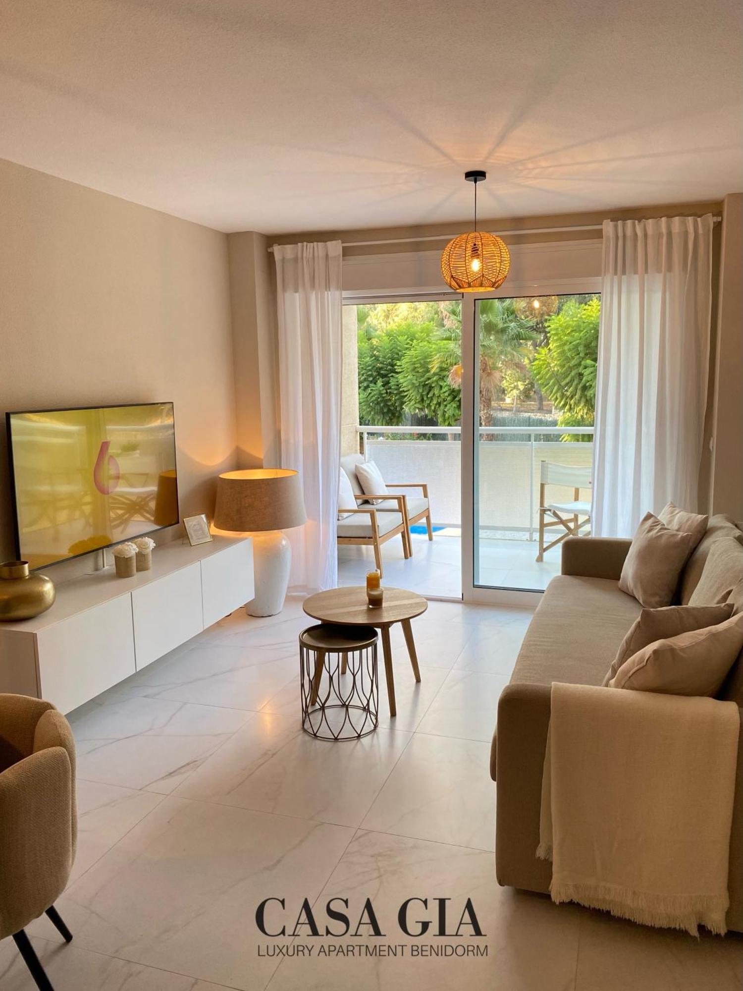 Casa Gia L Luxury Apartment 베니돔 외부 사진