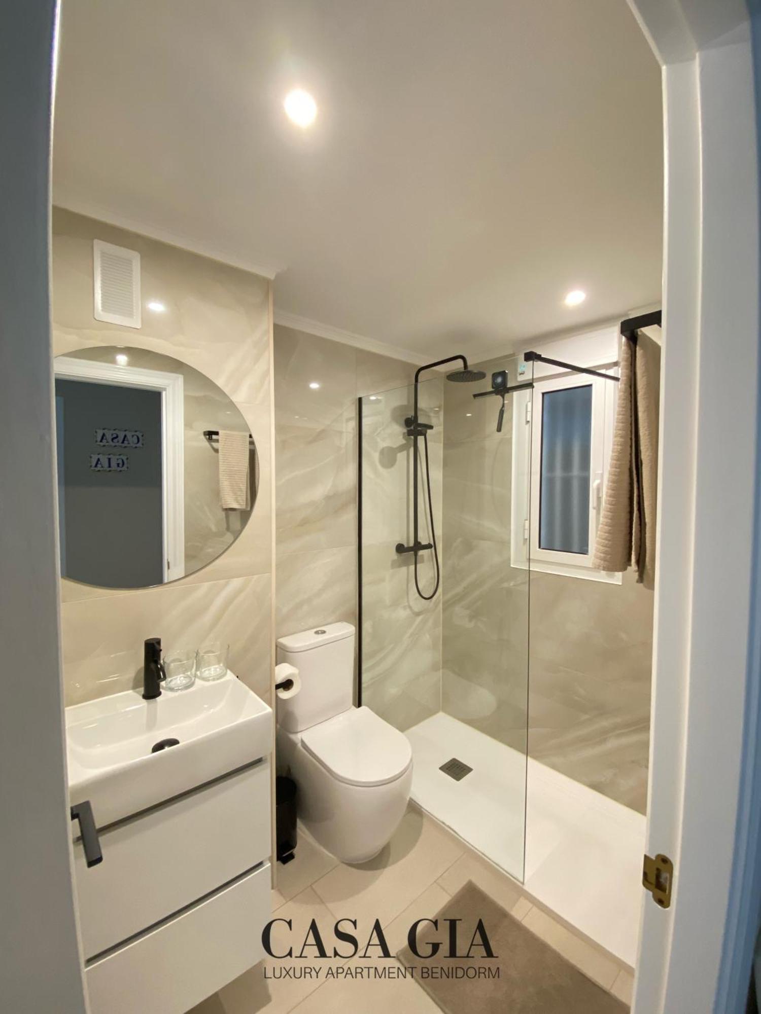 Casa Gia L Luxury Apartment 베니돔 외부 사진